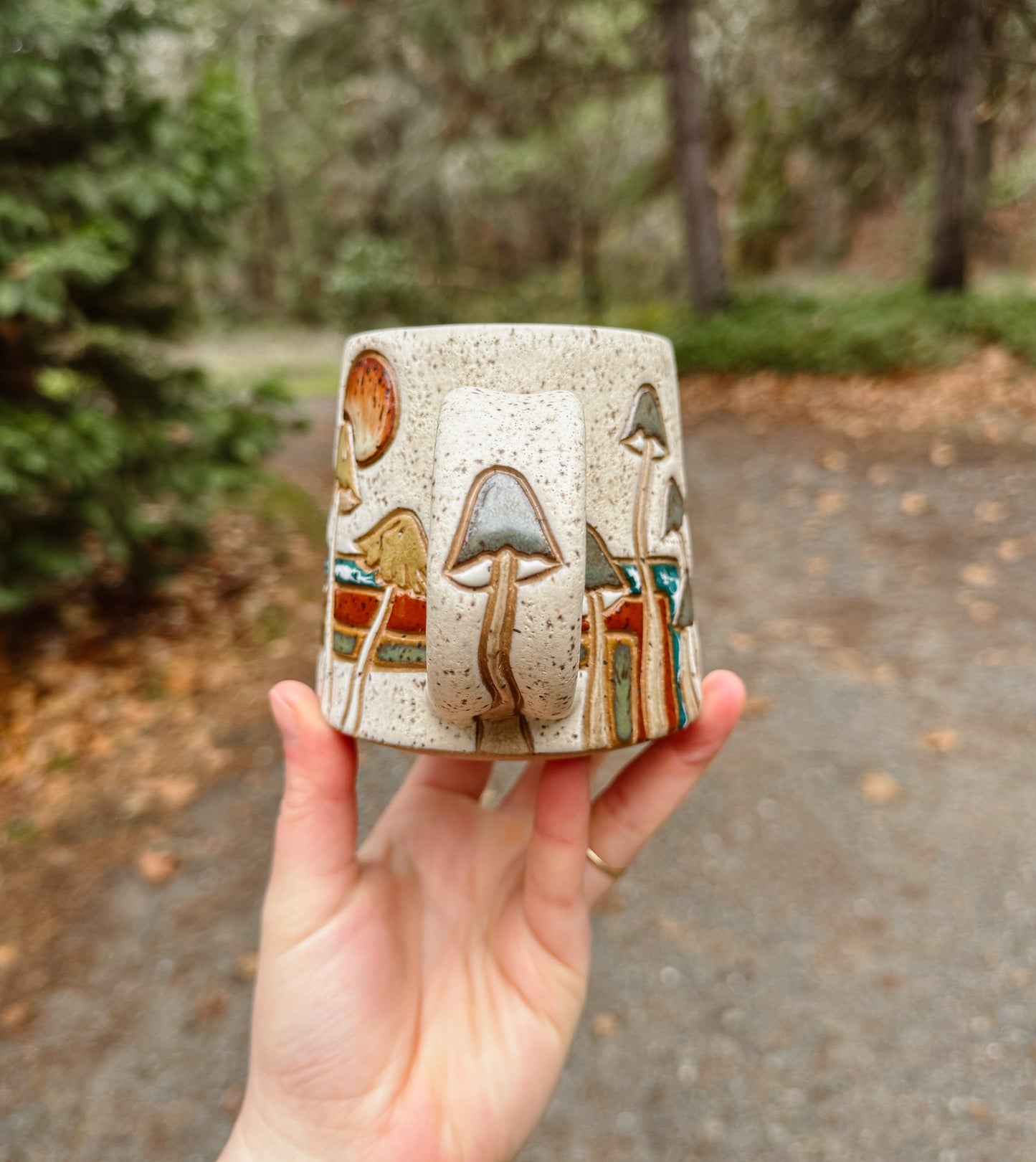 Retro Shroom Mug - 16